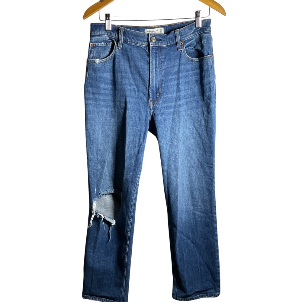 Abercrombie & Fitch Women’s Straight Distressed Jeans Ultra High Rise Curvy Love